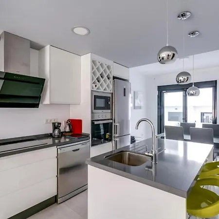 Apartment Limon *
